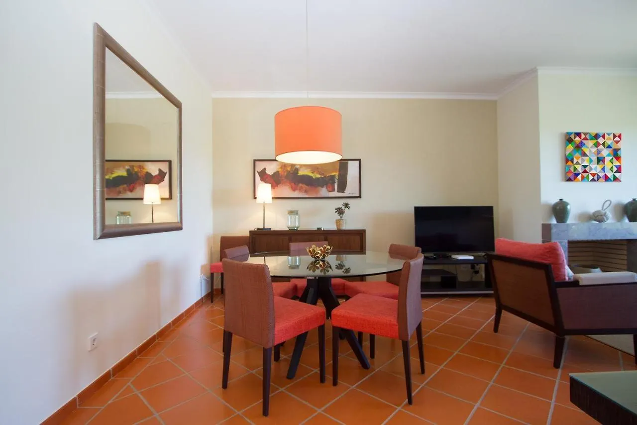 Al - Apartamento Vila Sol F5 T Quarteira 0*,  Portekiz